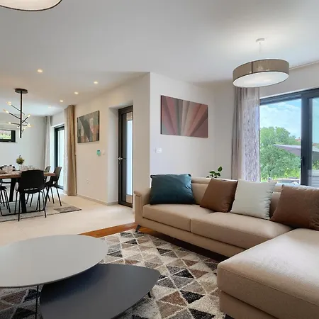 Apartment Cascada *