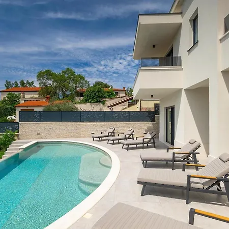 Cascada Apartment *