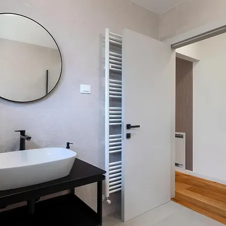 Cascada Apartment Muntic